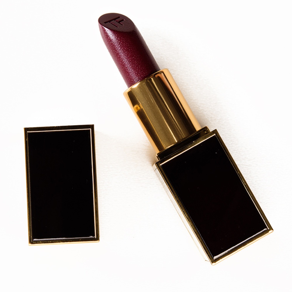 Tom Ford ‘Bruised Plum’ Lipstick